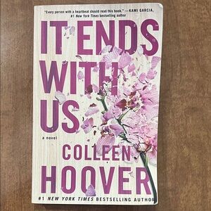 It Ends With Us by Colleen Hoover